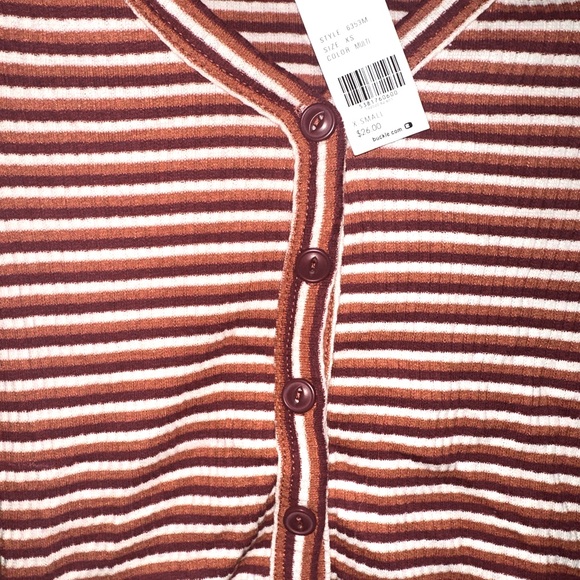 Buckle women’s/juniors crop top NWT - Picture 4 of 4